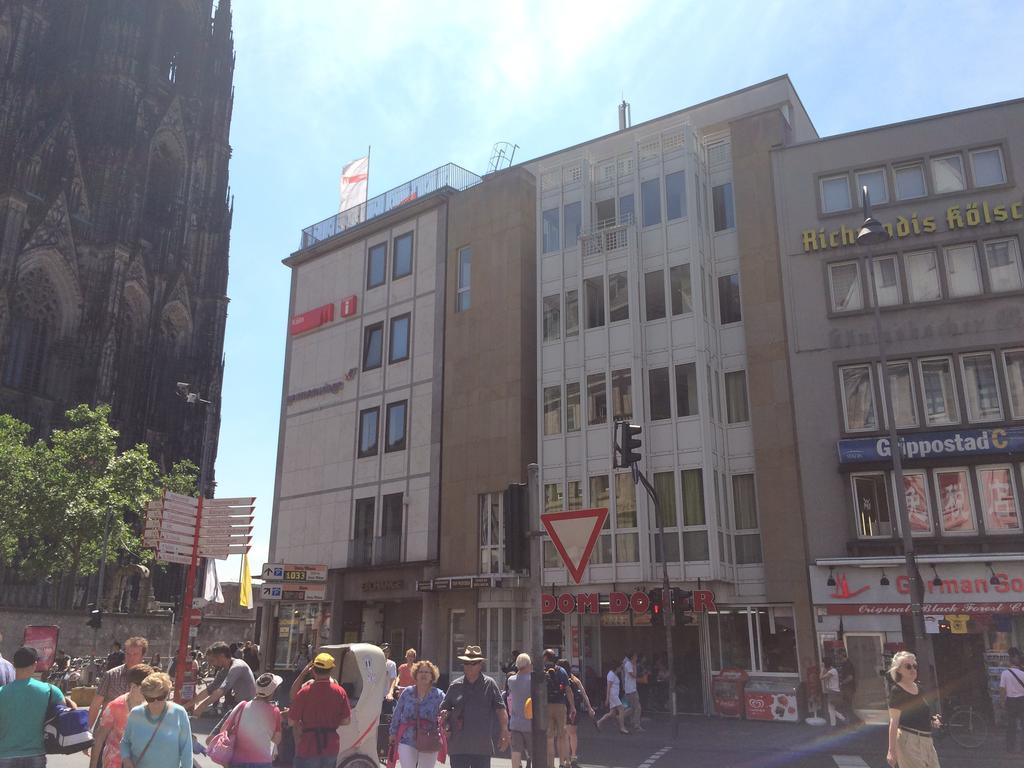 Ferienwohnung First Domizil Köln Exterior foto